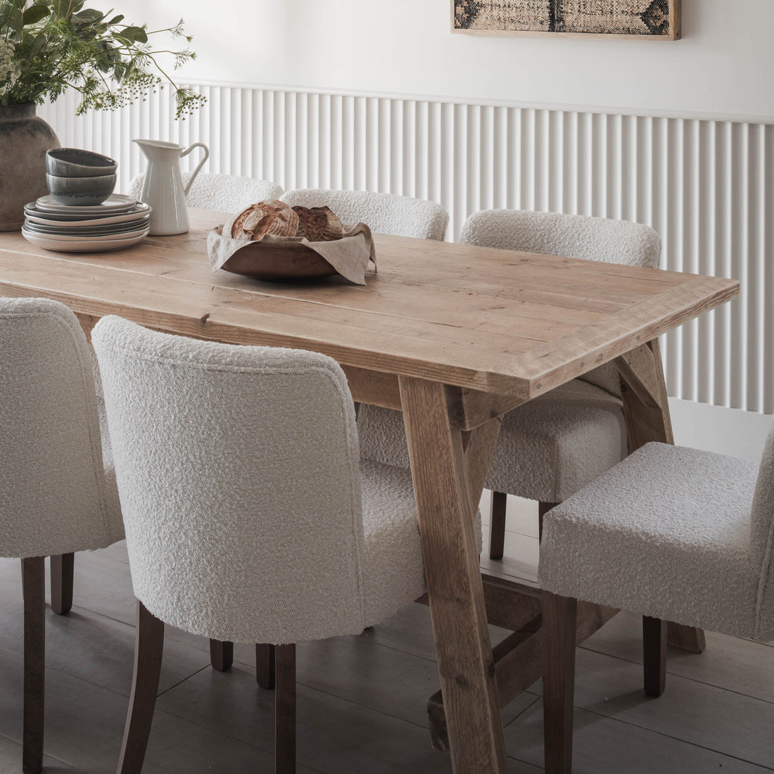 Tuft Dining Chair